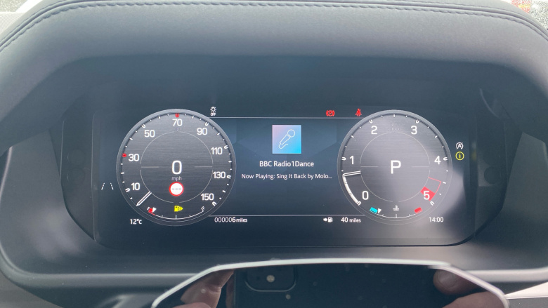 Land Rover Defender 3.0 D250 X-Dynamic SE 90 3dr Auto Diesel Estate